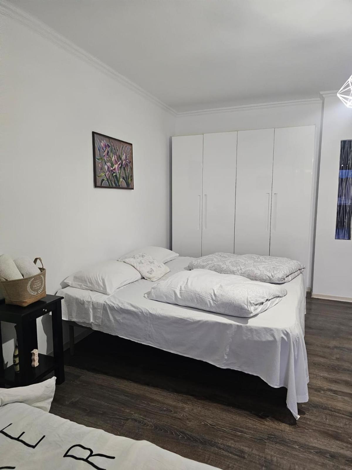Main Apartment Tirana Exterior foto